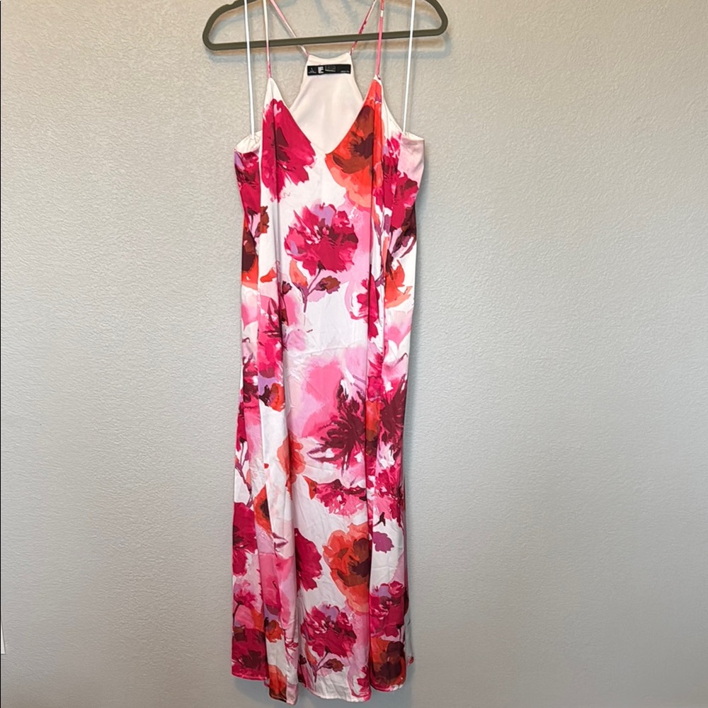Floral White, Pink and Red Maxi Dress - Size Large - Shelf bra, no zipper